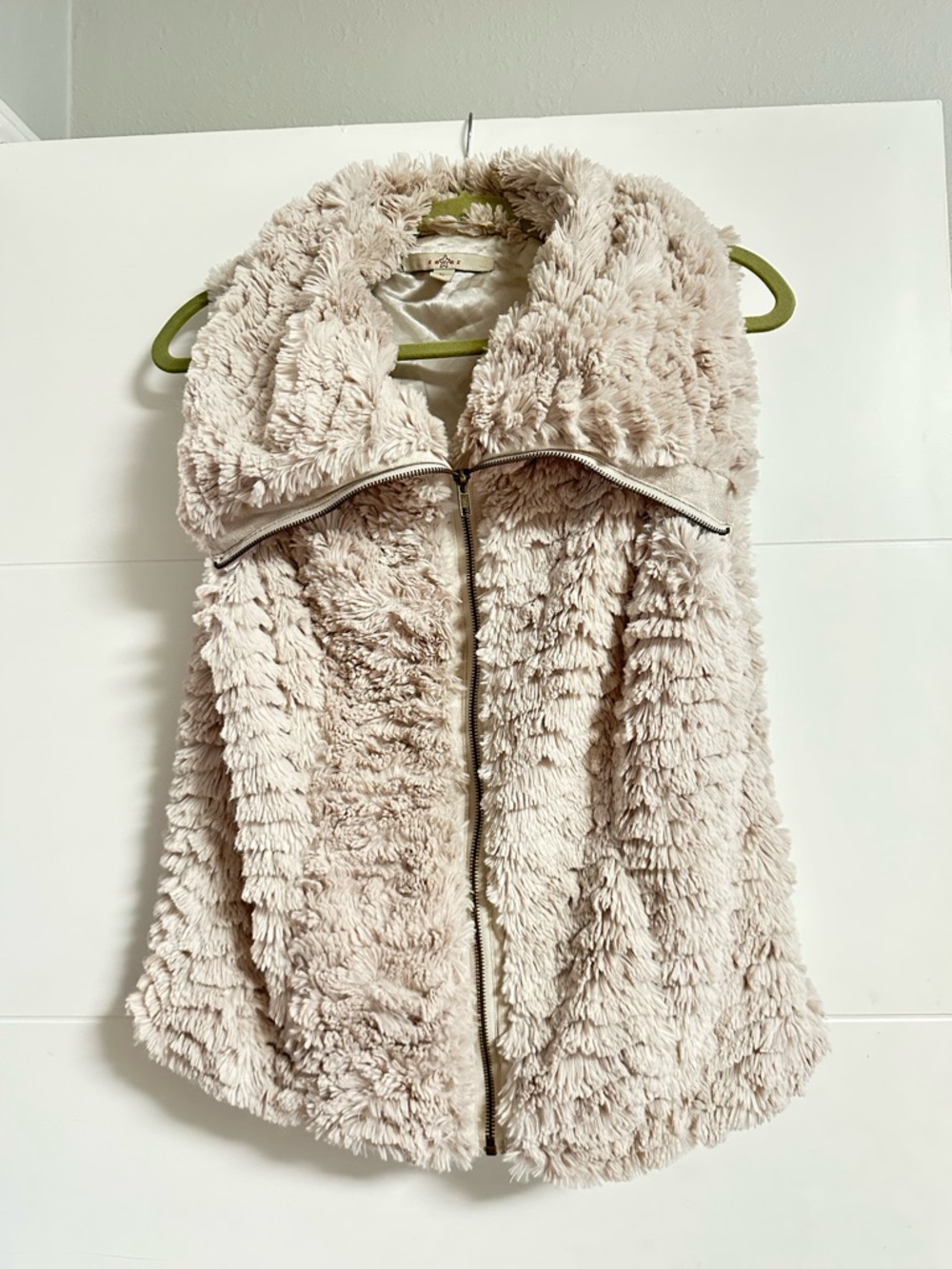 Cozy Faux Fur Zip Front Vest in Light Beige